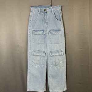 womens Denim cargo jeans lightwash 4 cargo pockets high waist wide leg XS